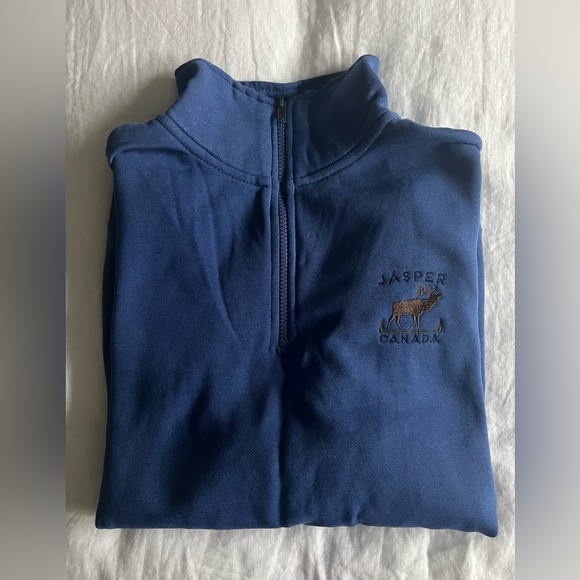 Jasper National Park Sweatshirt - Picture 1 of 2